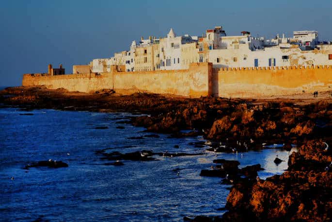 Voyage Maroc : ville d'Essaouira au bord de l'océan Atlantique Akaoka